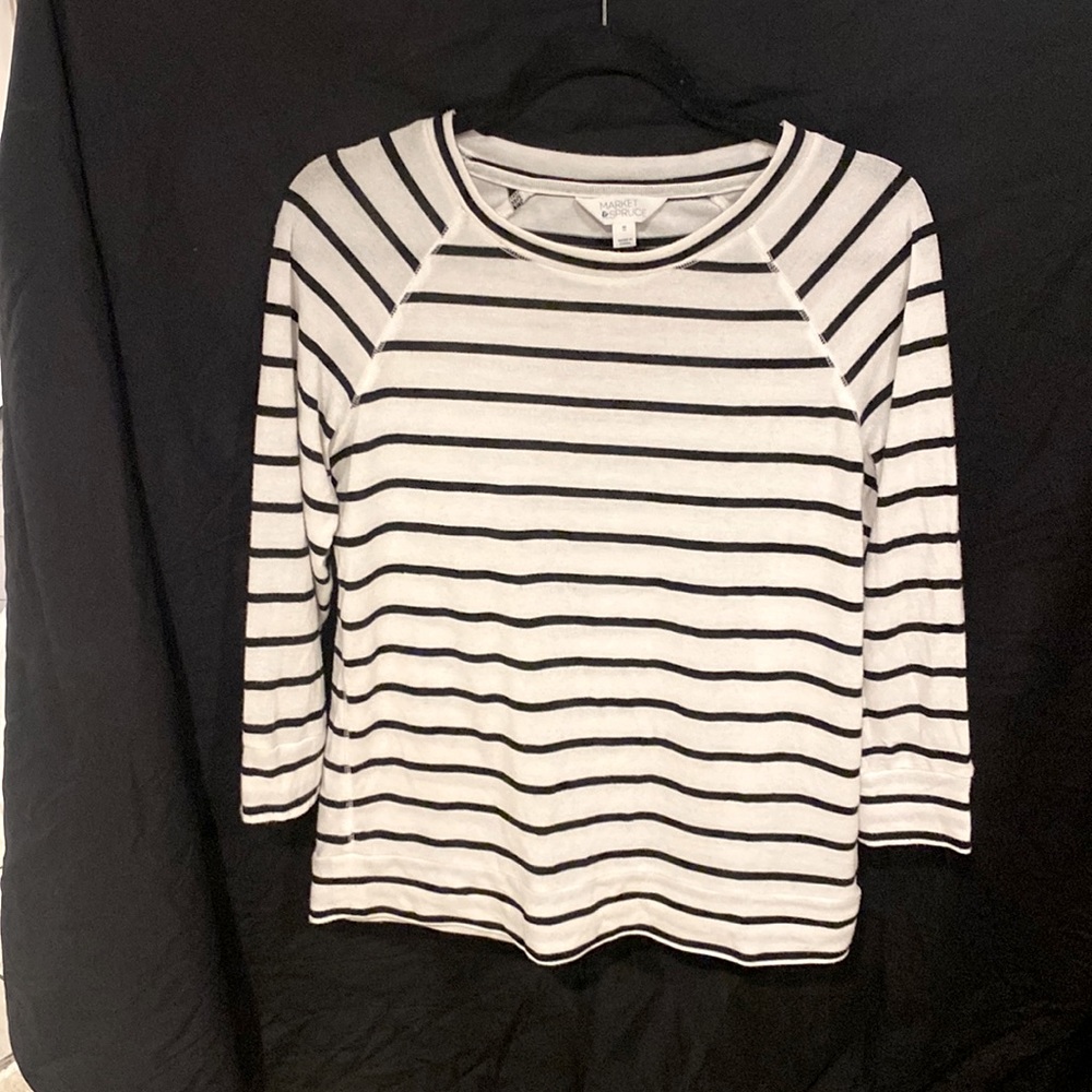Medium market spruce 3/4 sleeve top